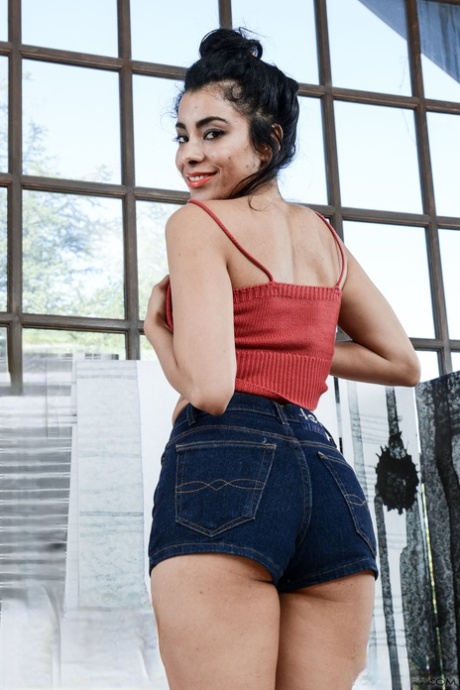 Maya Morena sexy nackten foto